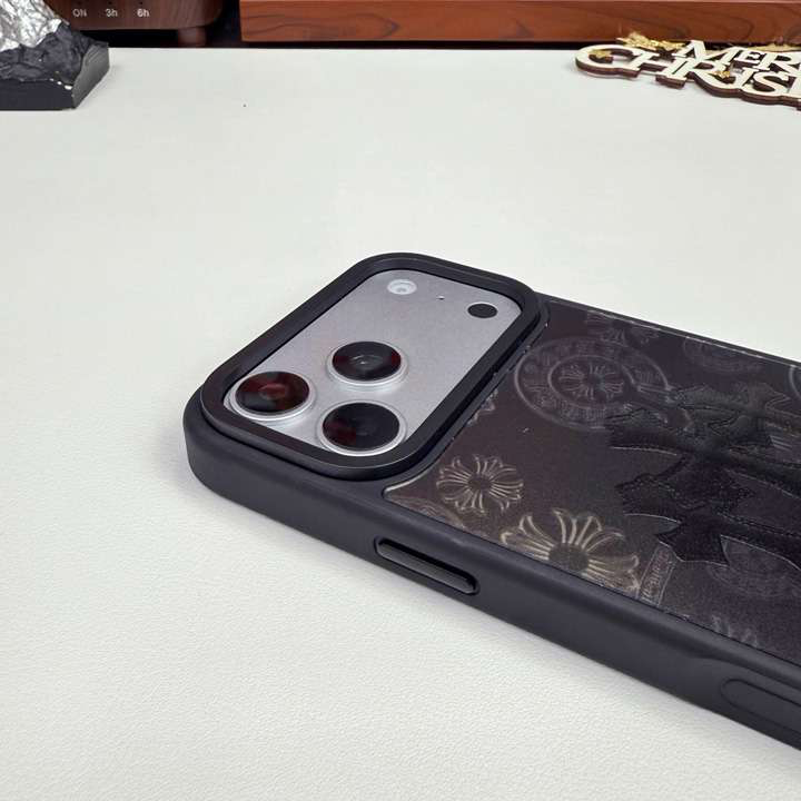 Streetwear Crosses MagSafe iPhone