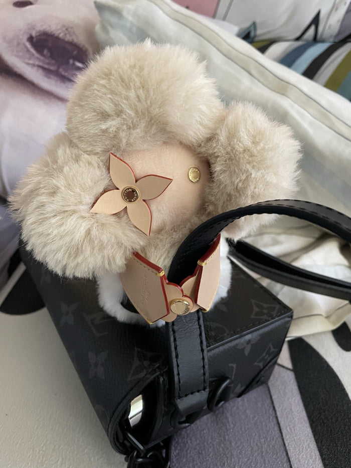 Luxury Hug Bag Charm