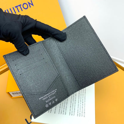 Luxury Multicolore Passport Holder
