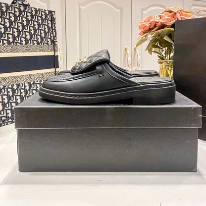 Quilted Leather Turnlock Mules