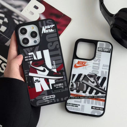 Sneaker Streetwear Case – iPhone 12–17