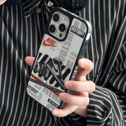 Sneaker Streetwear Case – iPhone 12–17