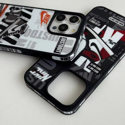 Sneaker Streetwear Case – iPhone 12–17