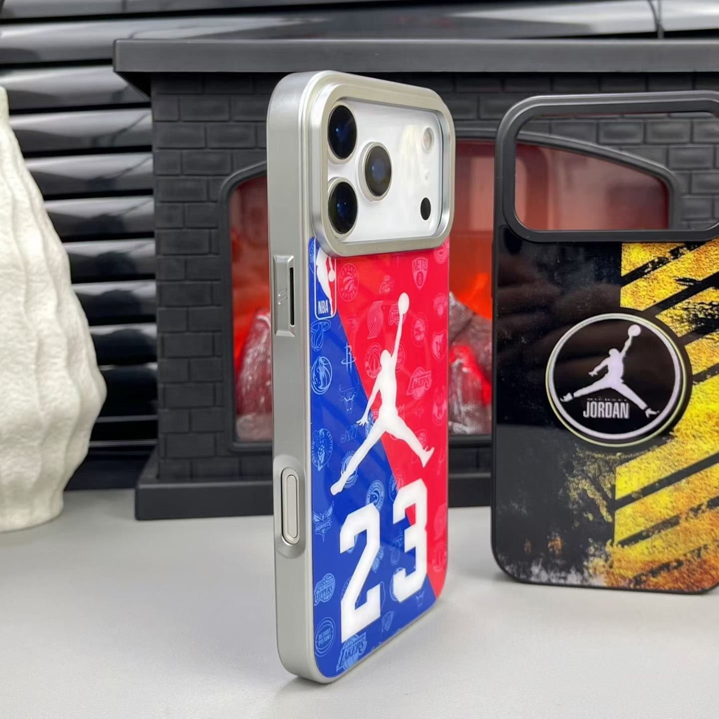 Street Style Hoops Case – MagSafe Ready