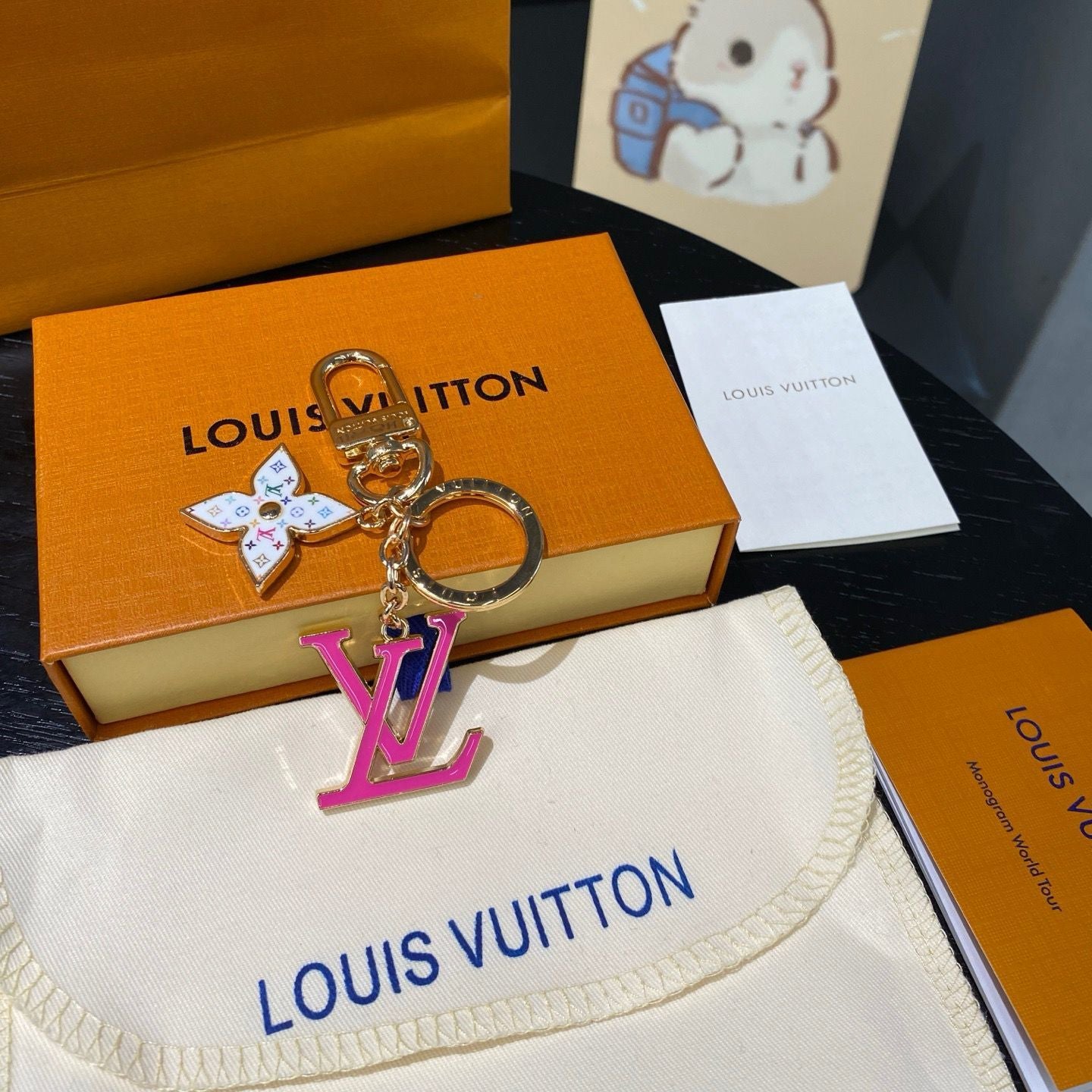 TM Iconic Bag Charm Key Holder Pink
