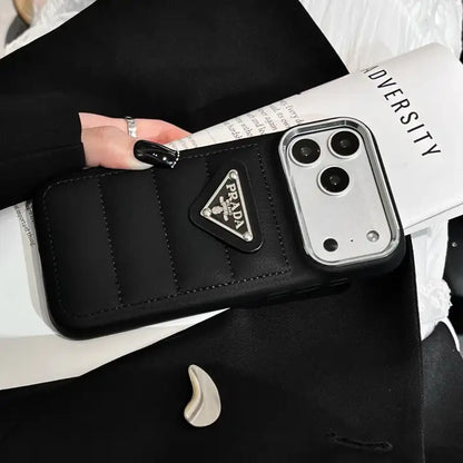 Quilted Triangle Plaque Case – iPhone 12–17