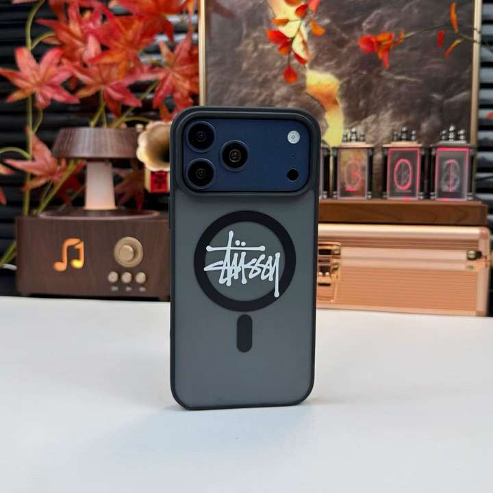 Stüssy MagSafe Case – iPhone 14–17