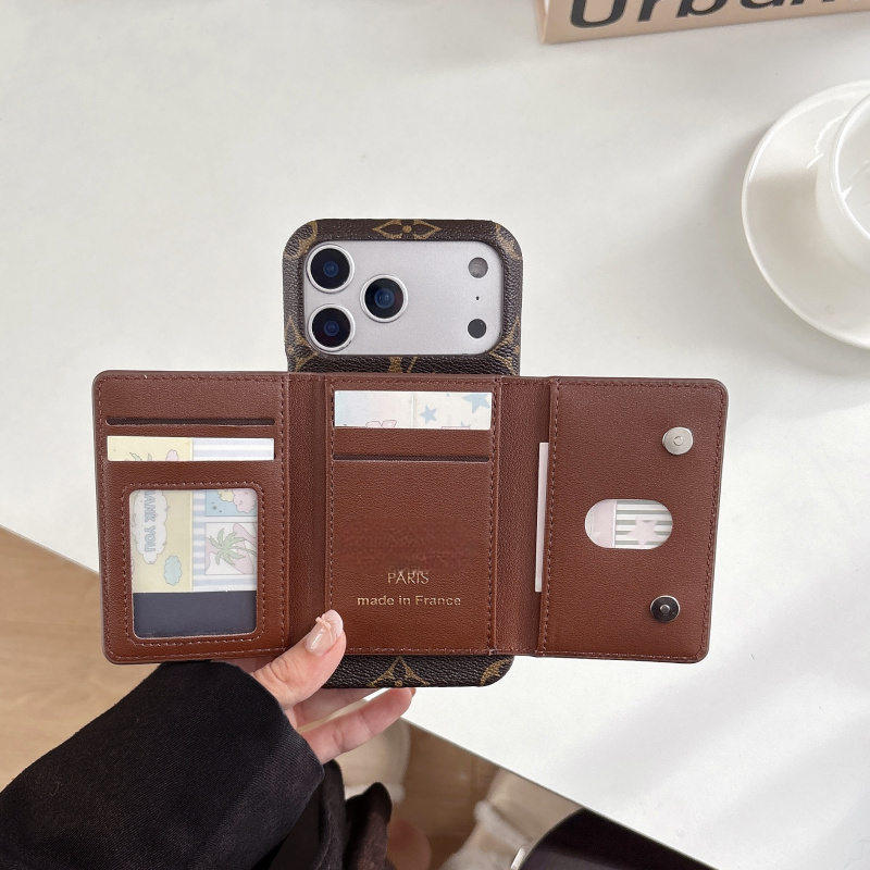 Luxe Pattern MagSafe Case with Detachable mini wallet
