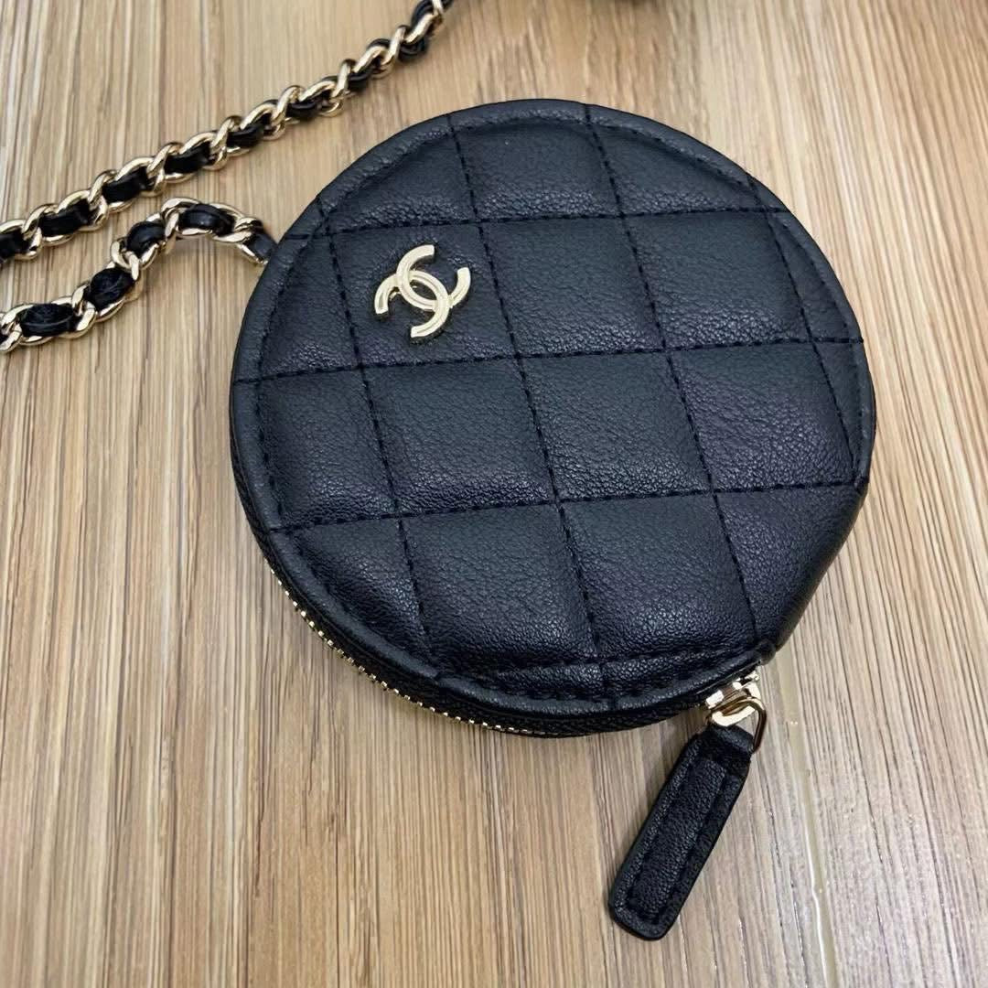 Chanel Beauty Coin Purse AirPod Case VIP