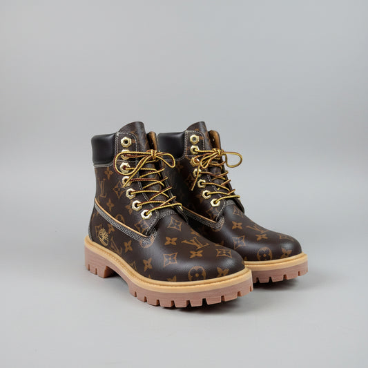 L X Timberland Monogram Boots Brown