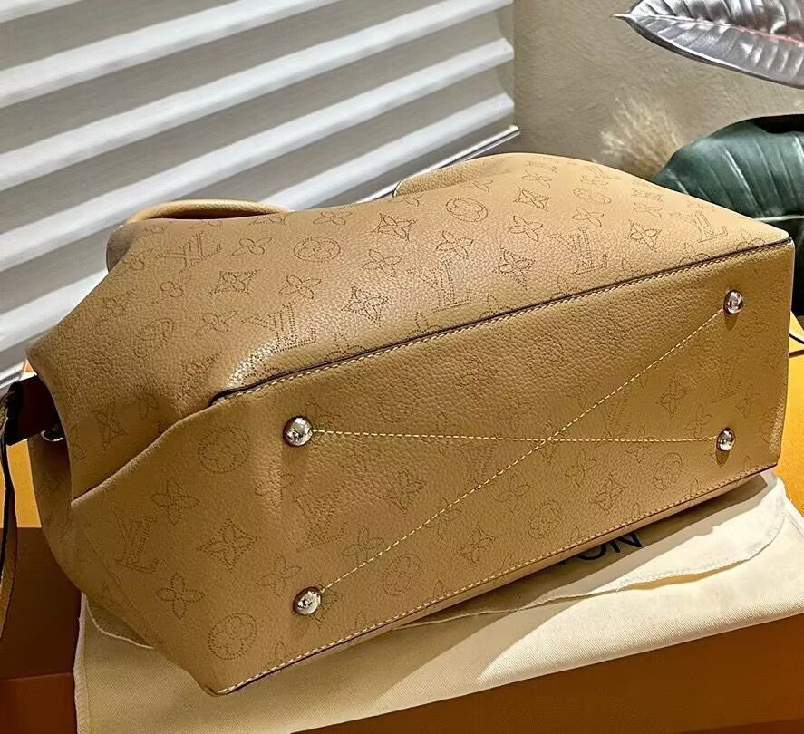 Bella Mahina Tote - Luxe Leather