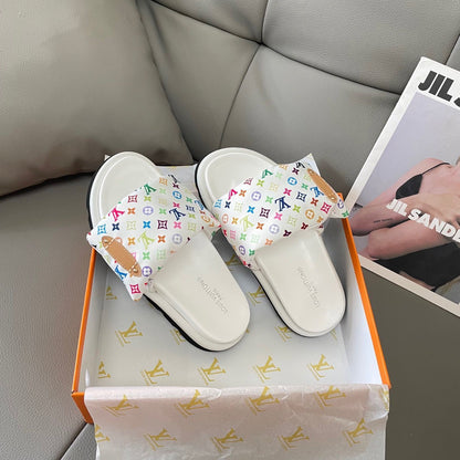 Multicolor Pool Pillow Flats