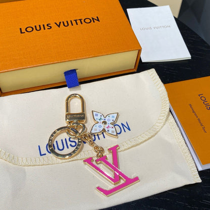 TM Iconic Bag Charm Key Holder Pink