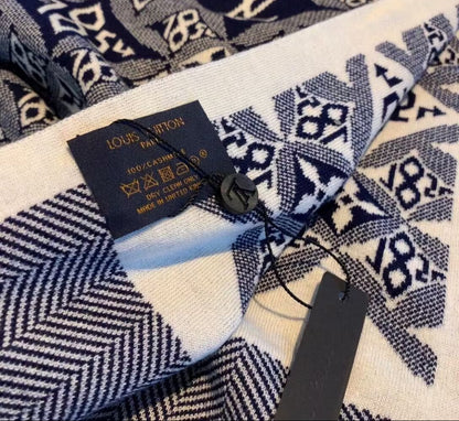 Since 1854 Jacquard Scarf Black Navy
