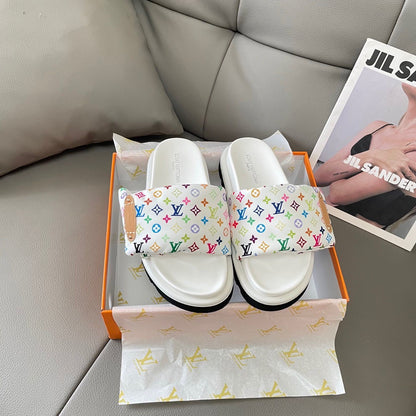 Multicolor Pool Pillow Flats