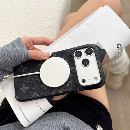 LV Luxe Monogram MagSafe Case & Card Holder