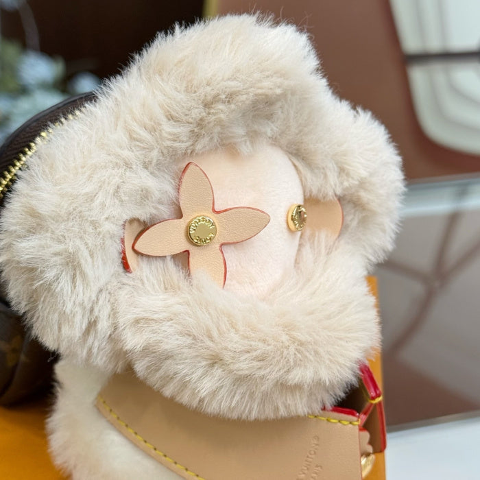 Luxury Hug Bag Charm