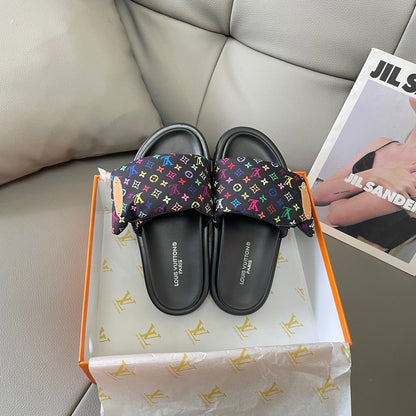 Multicolor Pool Pillow Flats