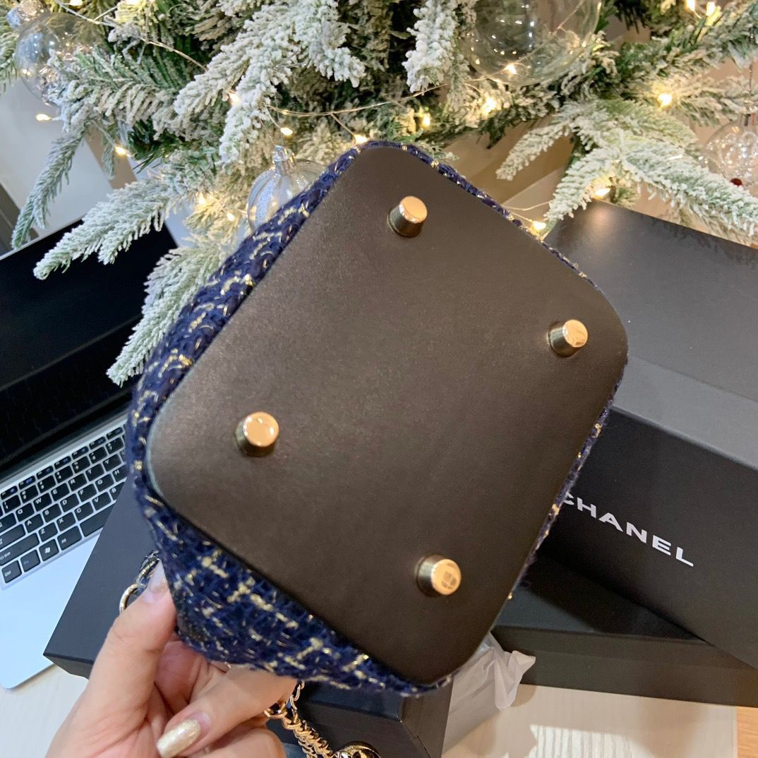 VIP Luxury Tweed Bucket Tote Bag