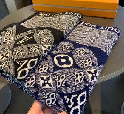 Since 1854 Jacquard Scarf Black Navy
