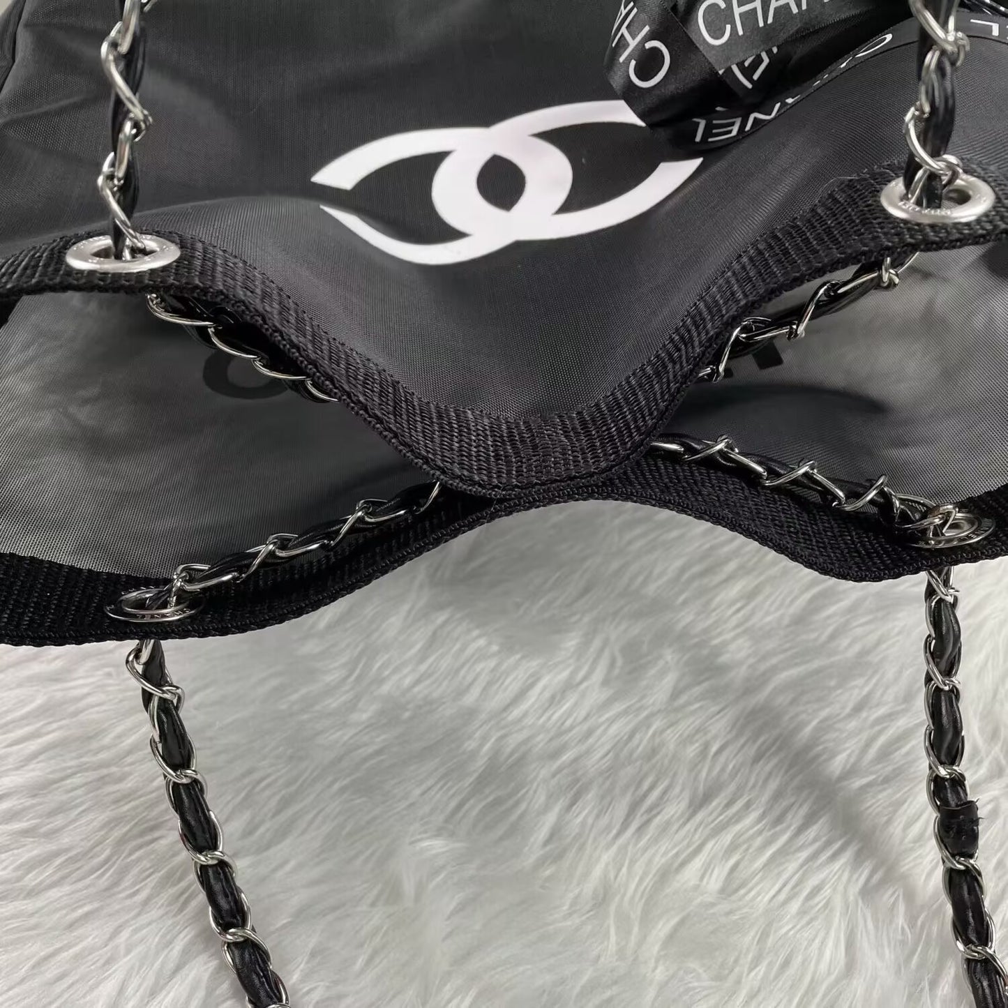 Chanel Beaute Mesh Tote Set