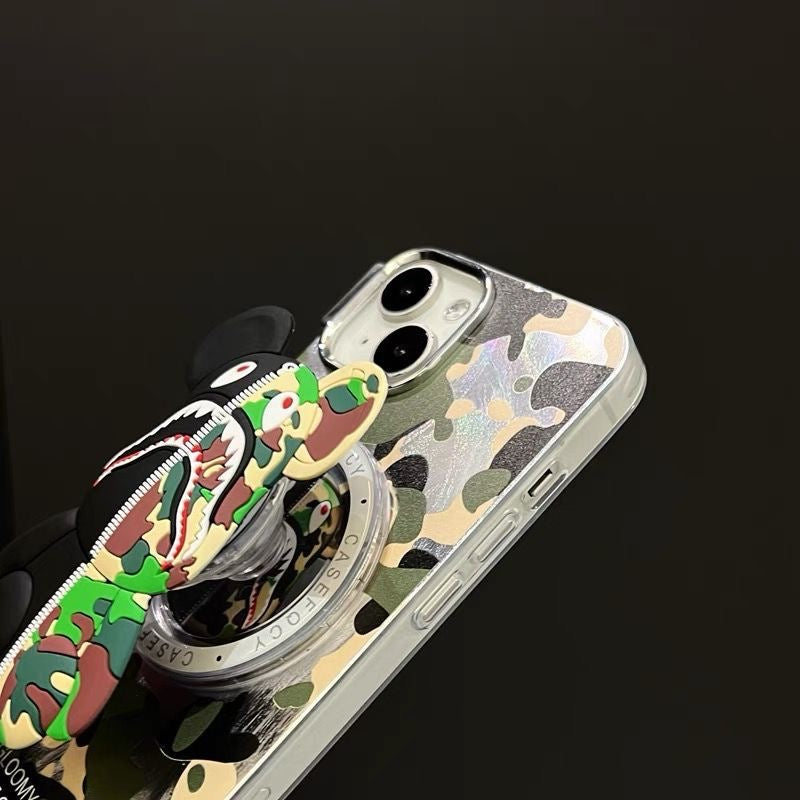 Camo Streetwear MagSafe iPhone case with grip