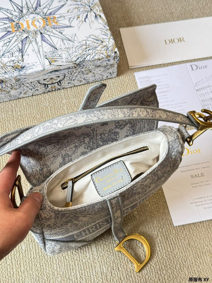 Luxury Saddle Bag |Shoulder Bag