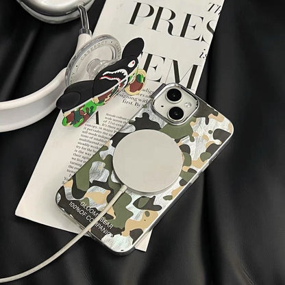 Camo Streetwear MagSafe iPhone case with grip