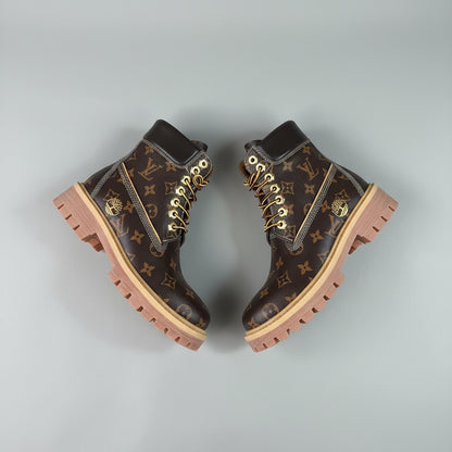 L X Timberland Monogram Boots Brown