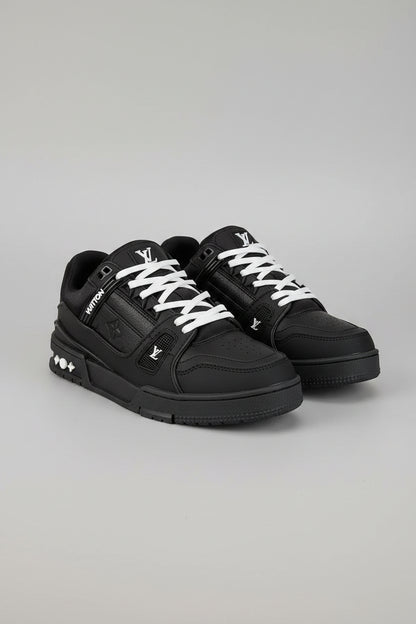 1V Monogram Trainer Sneakers Black