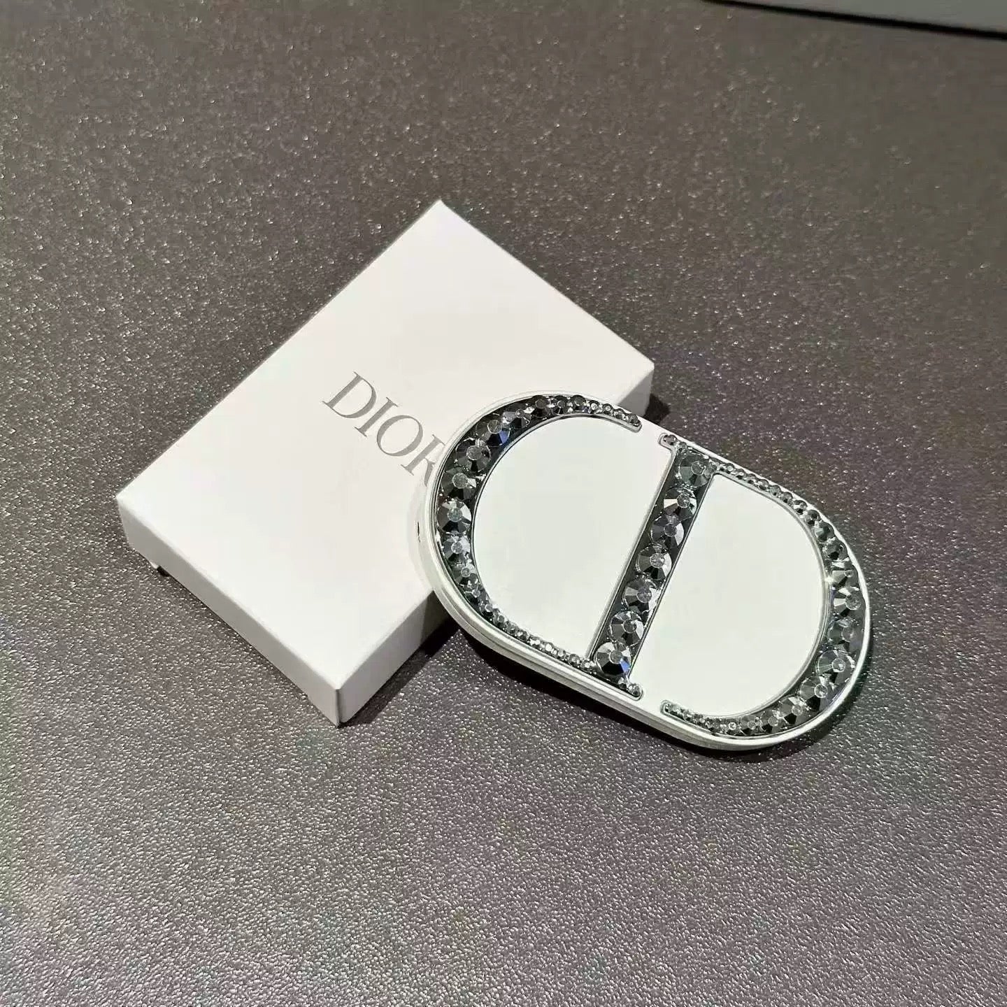 Luxury Designer Sparkling Mirror Phone Stand
