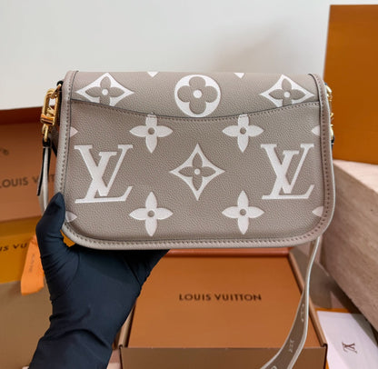 Luxury Diane Bag With Box
