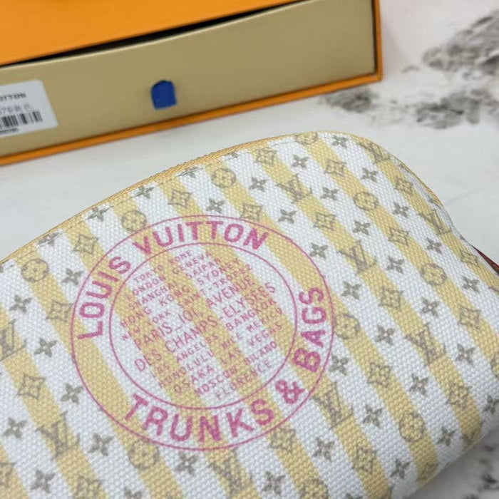 Banana Trunks Cosmetic case