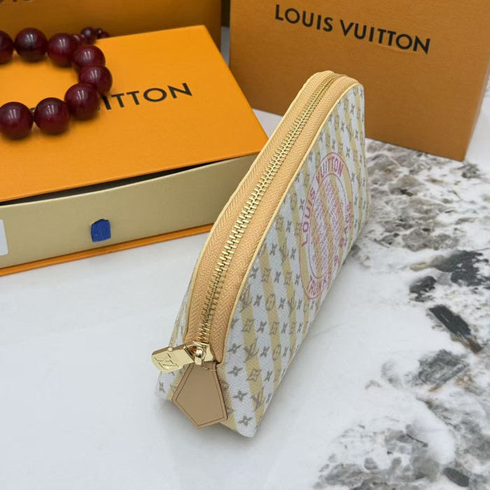 Banana Trunks Cosmetic case