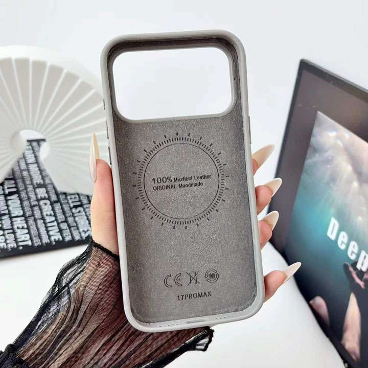CD Luxury Bow Case iPhone 14–18