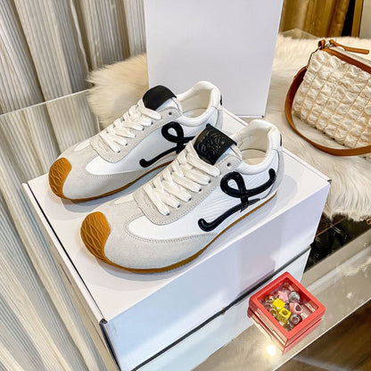 Ballerina Runner Sneaker Black/White