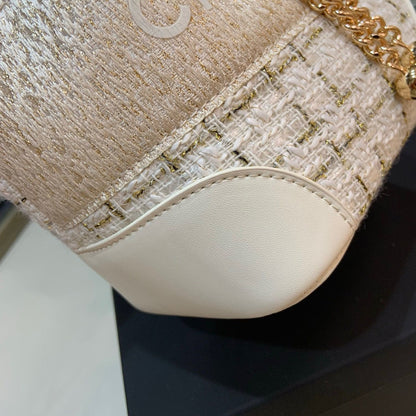 VIP Luxury Tweed Bucket Tote Bag-White