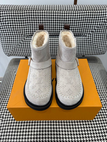 1V Snow Boots - Sand