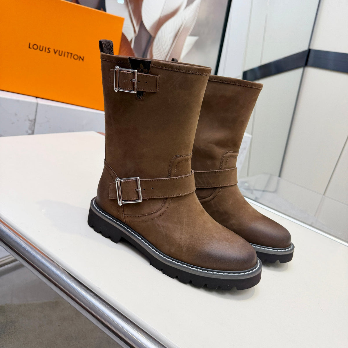 Luxury Territory Leather Boots Brown Suede Monogram