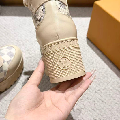Desert Platform Boots - Beige