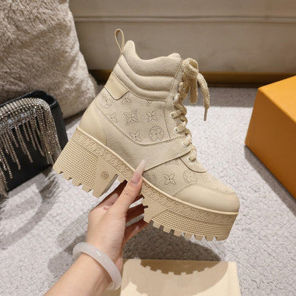 Desert Platform Boots - Beige
