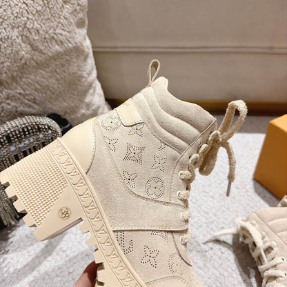Desert Platform Boots - Beige