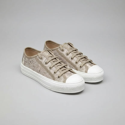 Walk In Mesh Sneaker