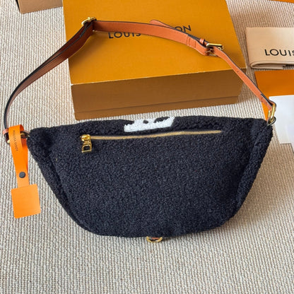 Teddy Belt Bag - 4 Colors