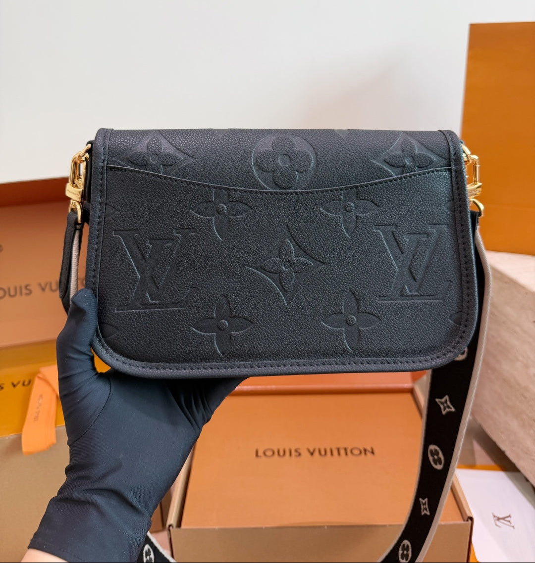 Luxury Black Diane Bag With Box