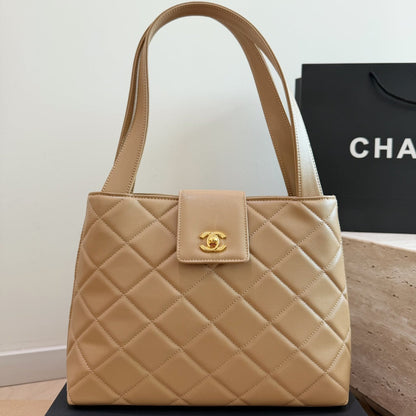 Caviar Leather Diamond Flap Tote
