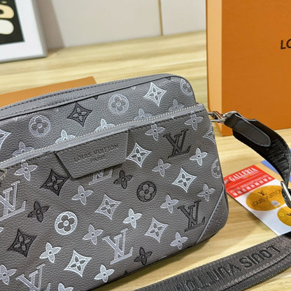 Trio Messenger Bag -Shadow