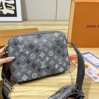 Trio Messenger Bag -Shadow