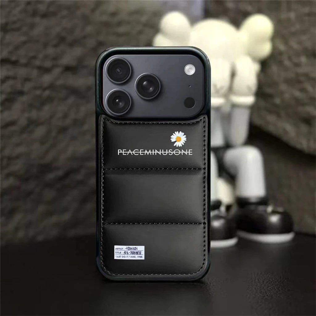 Daisy Puffer Case – iPhone 12–17