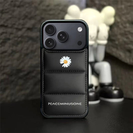 Daisy Puffer Case – iPhone 12–17